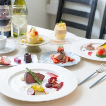 [Perfect for birthdays and anniversaries!] A luxurious "Fruit French Premium Course"