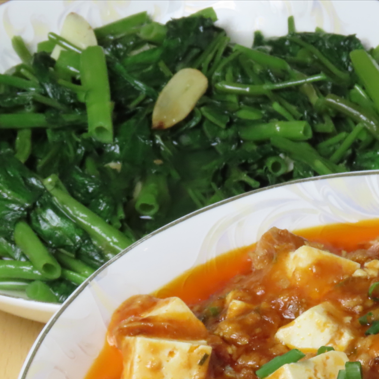 アジアンの定番◆ご飯もお酒もすすむ人気の空芯菜！