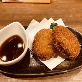 Croquettes delivered directly from Hirai butcher shop, an agricultural alumnus of the prefecture!