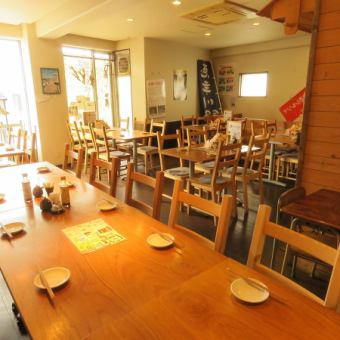 The 2nd floor can be reserved ☆ Weekdays from Monday to Thursday can be reserved for 8 people or more ♪ It can be used by up to 35 people ☆ Great for banquets, birthday parties, celebrations, etc. Plenty of love from the students We will prepare a course that uses plenty of vegetables ☆
