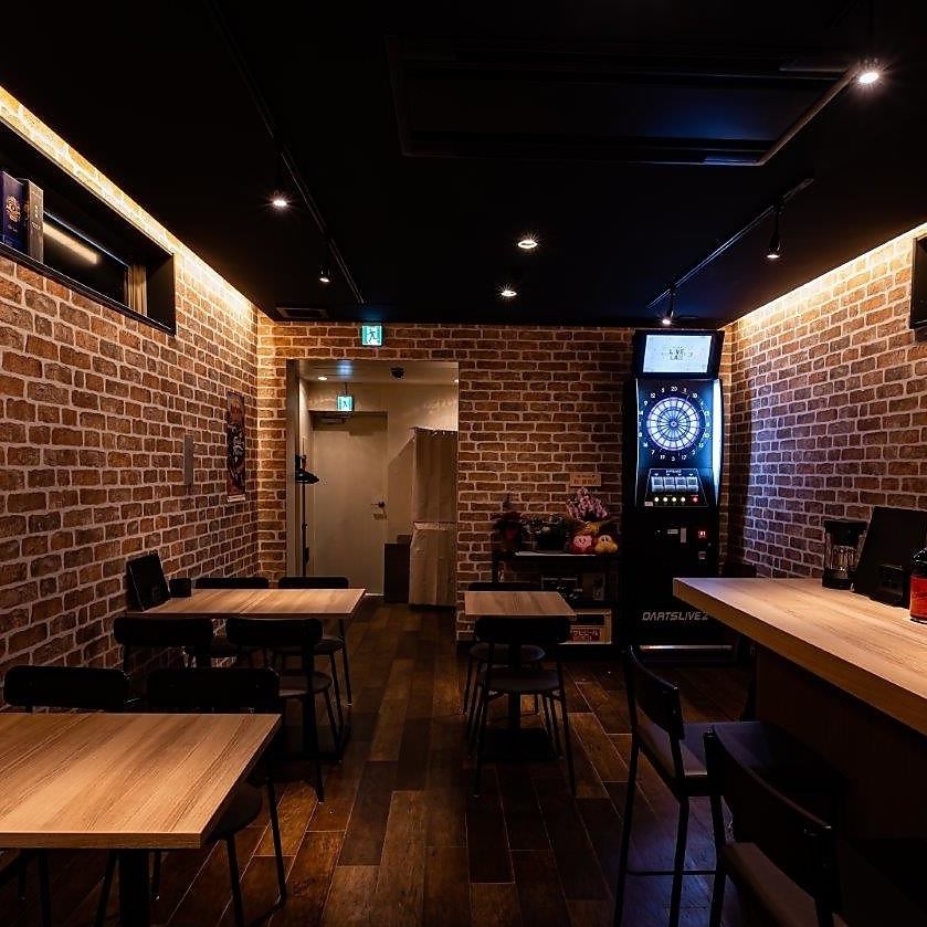 落ち着いた店内はデートに最適。お気軽にお越しください