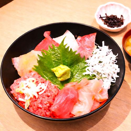 Chef's Choice Seafood Rice Bowl