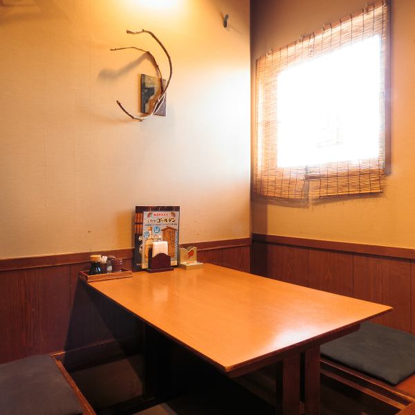 [A calm interior with a Japanese atmosphere] A total of 85 seats are available, including popular digging seats, tatami mats, and table seats! Our proud private room can accommodate up to 4 to 50 people.There is no doubt that any customer will be satisfied ♪ We also accept reservations for company-scale banquets! Please feel free to contact us for company banquets, alumni associations, anniversaries, etc.