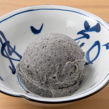 black sesame ice cream