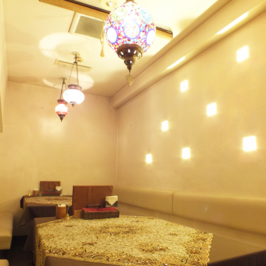 Reserve a table and have a fun party ☆