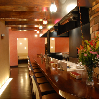 We accept reservations for private parties etc.