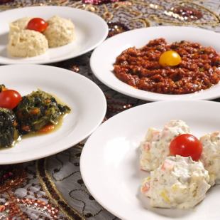 野菜のピリ辛ペースト / 野菜のマヨネーズサラダ / ほうれん草とマッシュルームのソテー