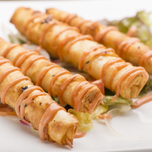 シラガ・ボレイ(チーズ入春巻スティック)