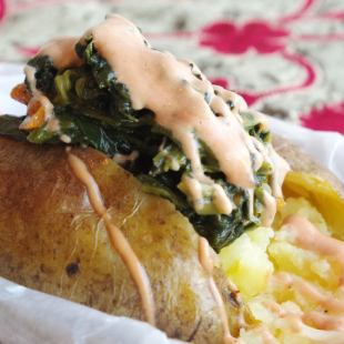 クンピル(トルコ風じゃがバター)