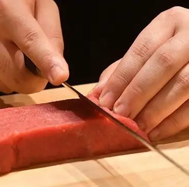鮮度抜群のお刺身も単品～盛り合わせまで♪お寿司も2巻~ご注文可