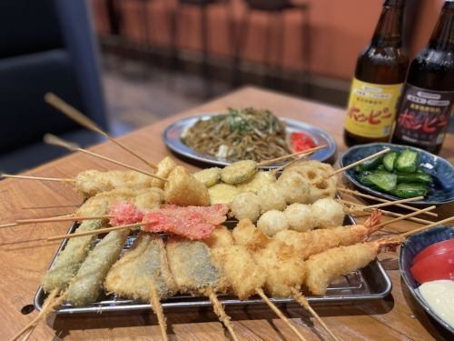 色々な串カツをどうぞ！