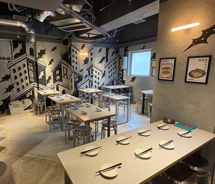 少~大人数まで◎2~3名さらには10名様までご利用できるお席も完備!宴会をはじめ貸切など団体様のご予約もお待ちしております!