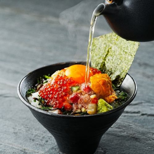 新鮮な海の幸を惜しみなく◎マグロは全て本マグロを使用◆『特選海鮮丼』3,000円(税込)