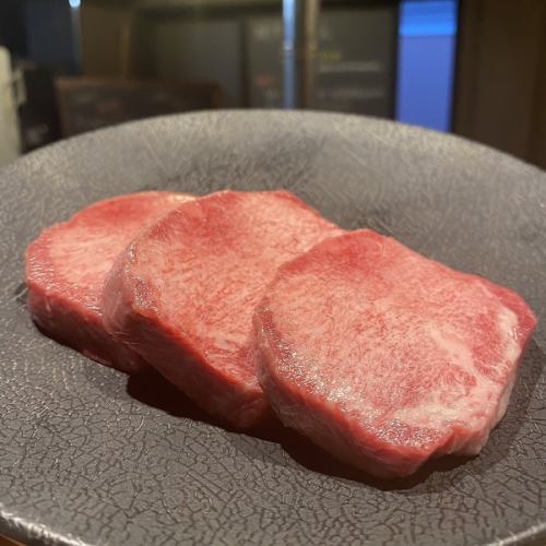 特上厚切りタン