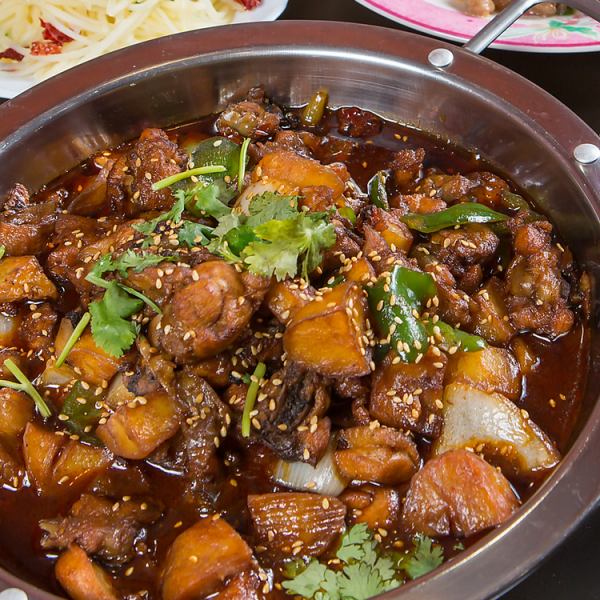 ウイグル風ジャガイモと鶏肉の煮込み（2人前）