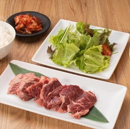 【ライス大盛無料】お得な牛蔵ランチで至福の焼肉タイム