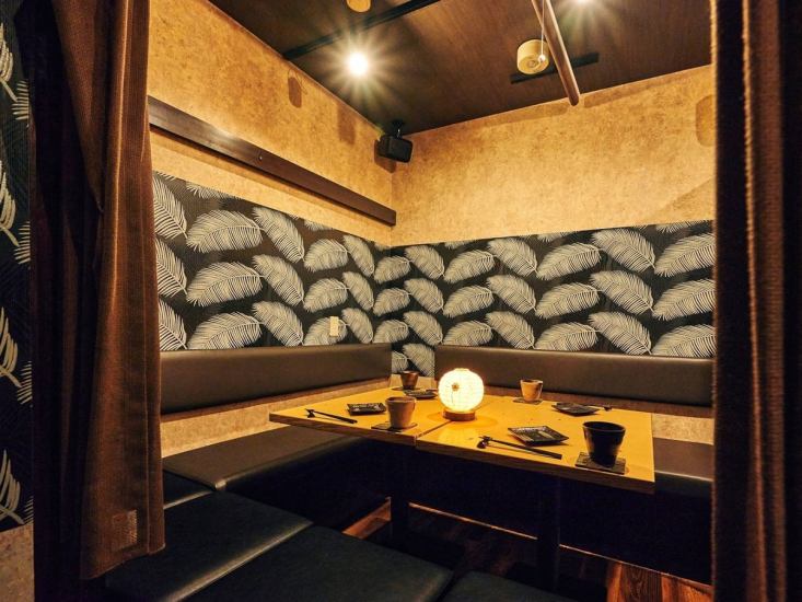 宴会や接待にピッタリな個室席完備しております。