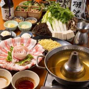 歓送迎会におすすめ【人気No1】しゃぶしゃぶorすき焼き あぐー豚堪能コース！2h飲み放付6,600円