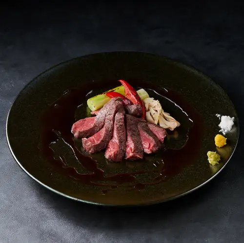 【黒毛和牛】A5伊万里牛　赤身の薪焼き