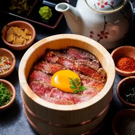 A5黒毛和牛の博多牛まぶし【上】※11時00分～14時30分までご入店のランチタイム限定メニュー