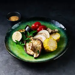 糸島産季節野菜の薪焼き盛り