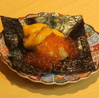 ウニいくら