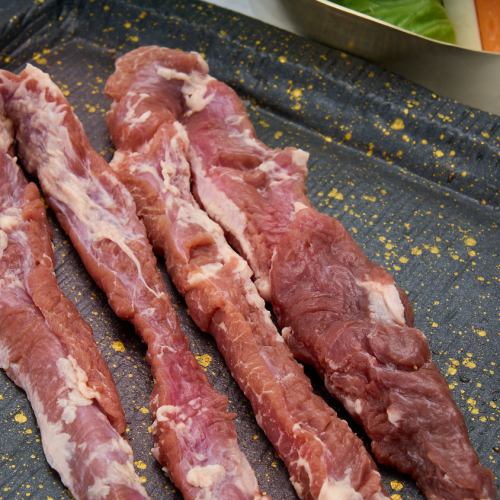 裙邊牛排/肩部烤肉