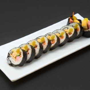 蔬菜紫菜包飯