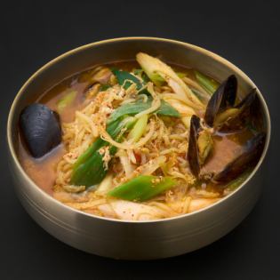 海鮮拉麵