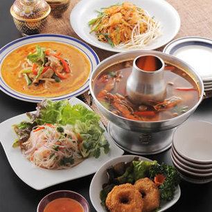 ≪タイ料理を満喫≫トムヤムクンなど人気料理を味わえる!【トムヤムクンセット】