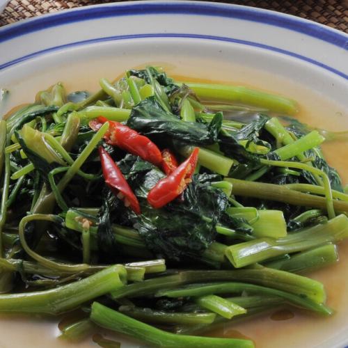 パアッ プーンファイデーン