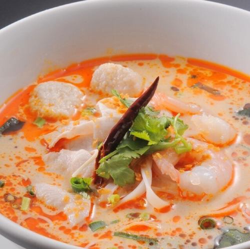 トムヤムうどん