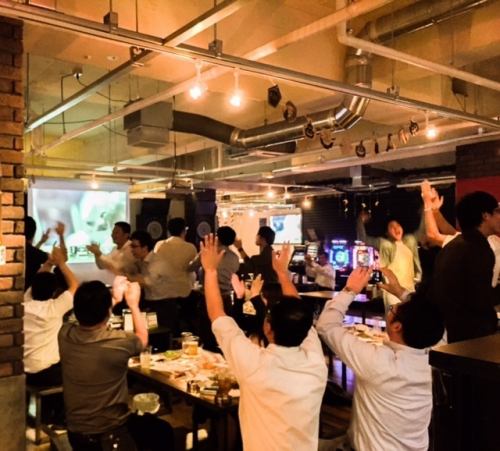 大型モニターでスポーツ観戦！