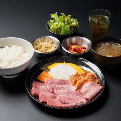 みんなで囲む仙台牛
