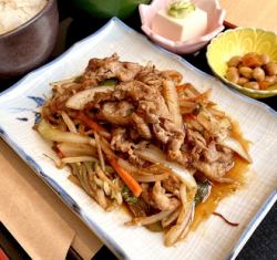 肉野菜炒め（牛バラ）