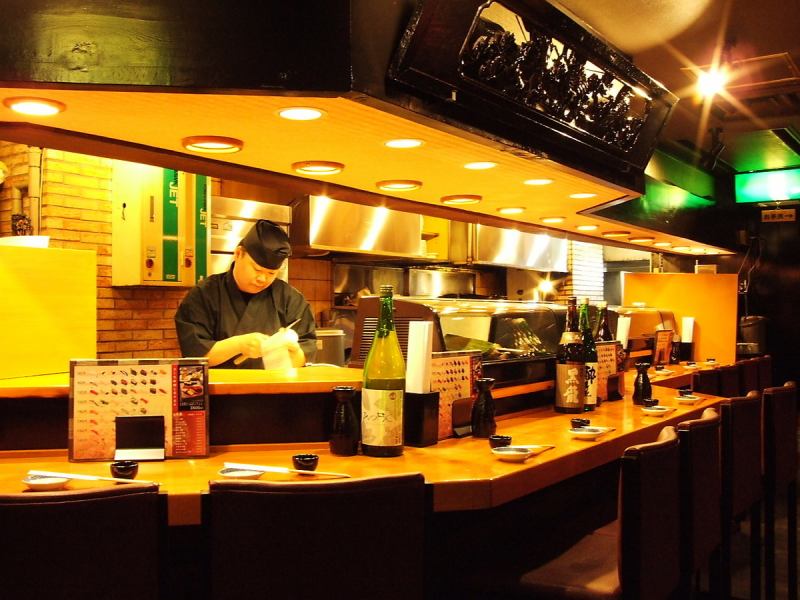 【各種宴会にも】個室有で料理、ドリンクメニューも豊富な海鮮居酒屋。様々な人数が収容可能な個室有で各種宴会におすすめです!【サプライズ対応可/居酒屋/個室/誕生日/会社宴会/さく飲み/女子会/個室あり/歓迎会/送別会/忘年会/新年会】