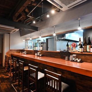 お一人様歓迎！6名様までお座りいただけるカウンター席をご用意。お仕事帰りのサク飲みや、帰宅前に同僚との一杯にもおすすめのお席です☆