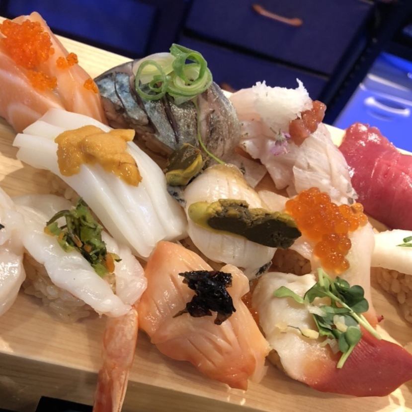 リーズナブルな価格で新鮮なお魚と日本酒が楽しめます♪