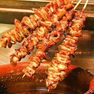 [Recommended] Kameya's proud yakitori! Bake with a secret sauce! Repeaters one after another ♪