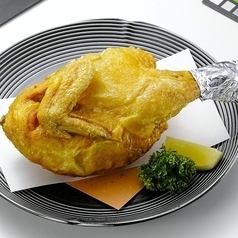 ``Nakasatsunai Inakadori'' Fried half chicken