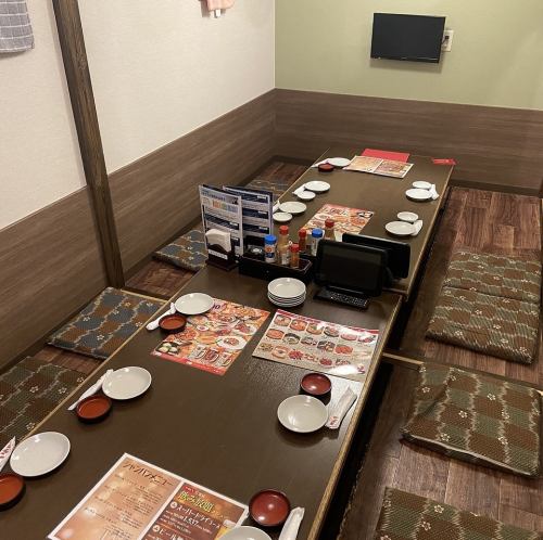 包厢宴会最多可容纳50人◎