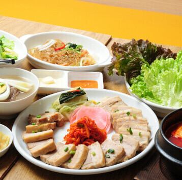 本格的な韓国料理をアットホームな温かい空間でお楽しみ頂けます