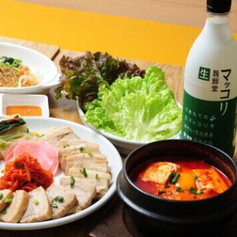 チーズサムギョプサル×マッコリペアセット◆多彩な韓国料理7品とマッコリを満喫4500円(税込)
