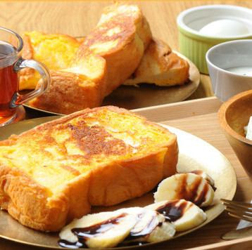 《モーニング》駅からわずか2分という好立地♪8時~営業