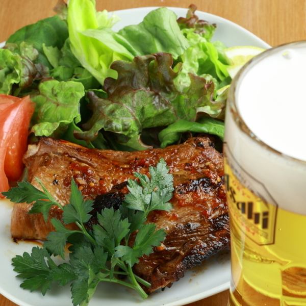 【ビール×肉で乾杯！】新名物！超スパイシースペアリブ