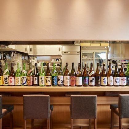 ランチタイムもディナータイムも営業