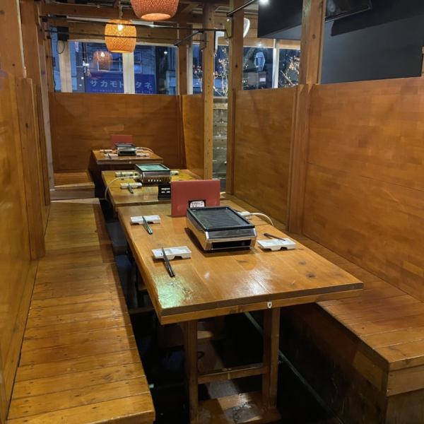 [Thorough social distancing] In order to avoid close-range conversations, close contact, and crowding, we will open a certain distance between each seat when guiding you to your seat.We also have seats for 8 people, which is recommended for after work or drinking parties with friends!