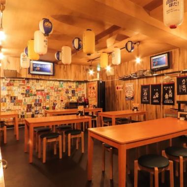 居酒屋メニュー2時間食べ放題＋3時間飲み放題コース→￥4000（税込）