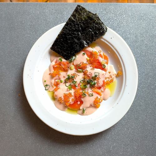 サーモンのカルパッチョ　とびっこマヨソース