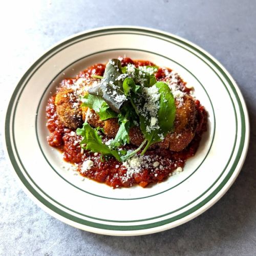 山形豚のとんかつ　酒の飲めるトマトソース